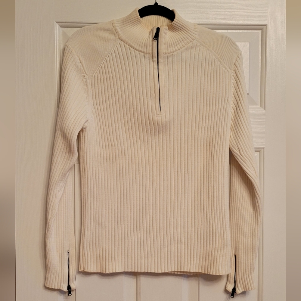 Express Sweater - Picture 5 of 10